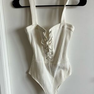 NWT off white bodysuit with ties
